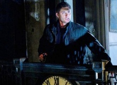 Dean infiltrates a vampiire nest